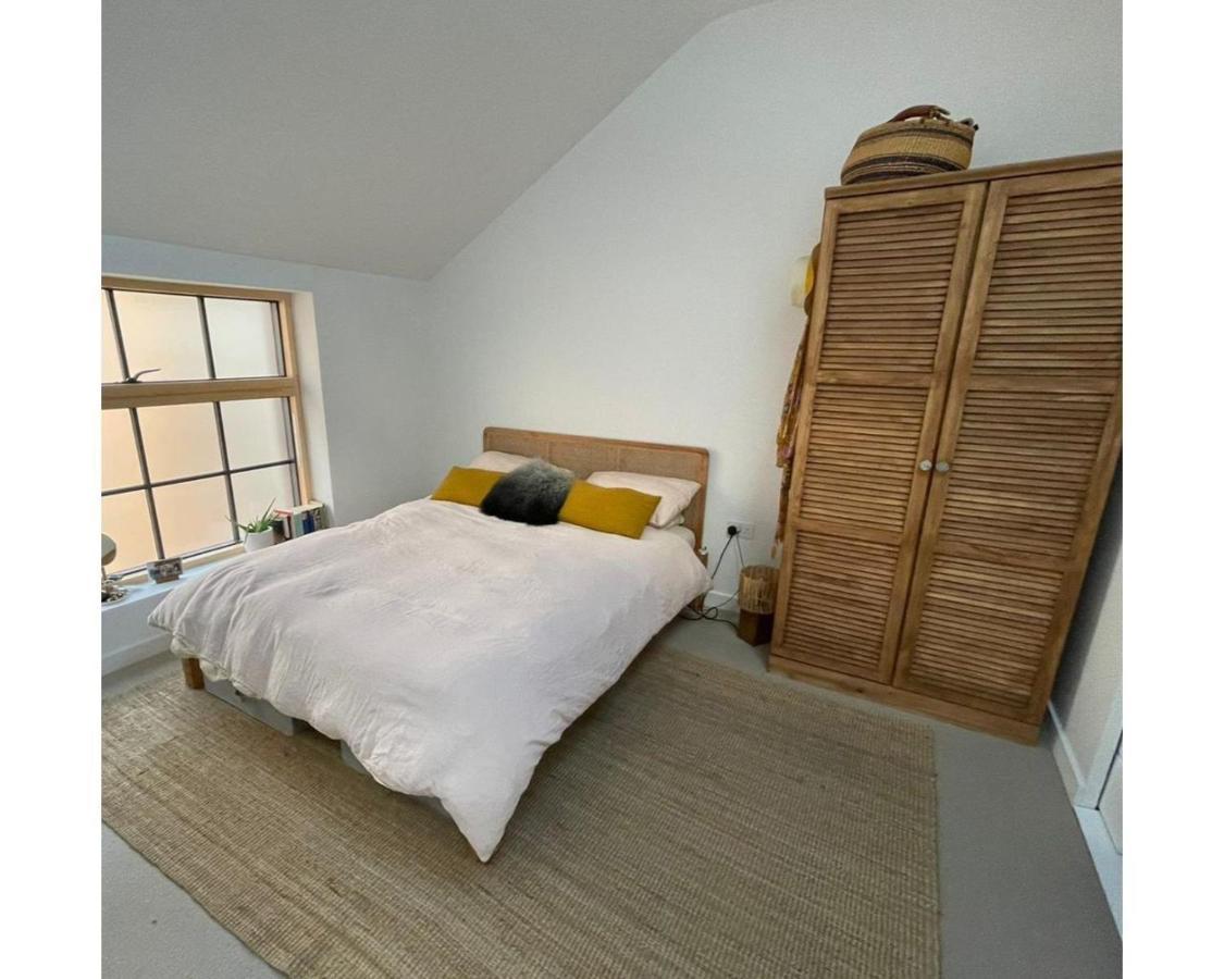 Ideal Bristol Getaway - 3 Bed Harbourside Home Exterior foto